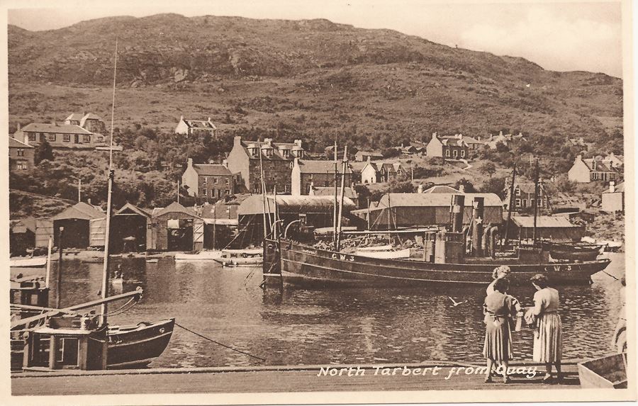 women on quay